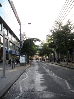 Shoppers in Manchester England on 7 November 2008