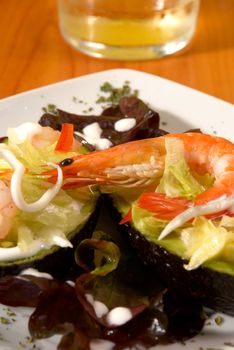 Shrimp and avocado salad with low calorie dressing
