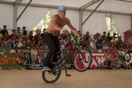 Daniel Fuhmann during the Flatland Field Control'09, Parque da Juventude de Portimão on September 2009. Photo taken on: September 20th, 2009