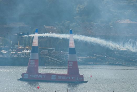 PORTO, PORTUGAL - SEPTEMBER 7: Michael Goulian (USA) during the Red Bull Air Race event on September 12, 2009 in Porto, Portugal.