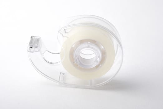 Adhesive tape dispenser
