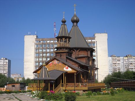 Church; Pokrovsk; a cathedral; Moscow; summer; a temple; Christianity; red; the area; domes; a monument