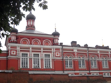 Church; Pokrovsk; a cathedral; Moscow; summer; a temple; Christianity; red; the area; domes; a monument    