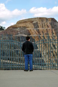 Viewing the Homestake Mine