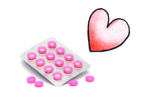Pink drugs in salary and freely illustrated with a heart on a white background.