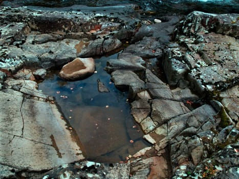 ordinary stones, which can be seen everywhere