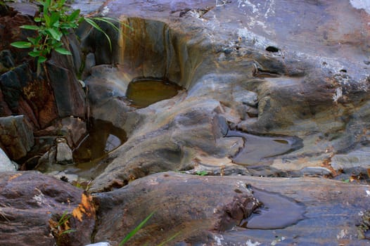 ordinary stones, which can be seen everywhere