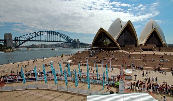 sydney marathon finish, opera house, harbour bridge