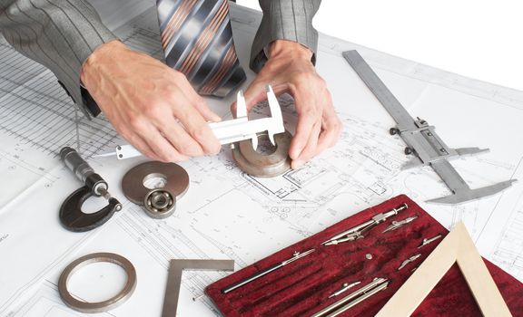 Finished goods quality assurance in mechanical engineering is carried out by the measuring tool