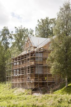 Improvement of an old building on a sunny day