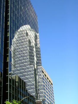 A building is a mirror for another one in Montreal