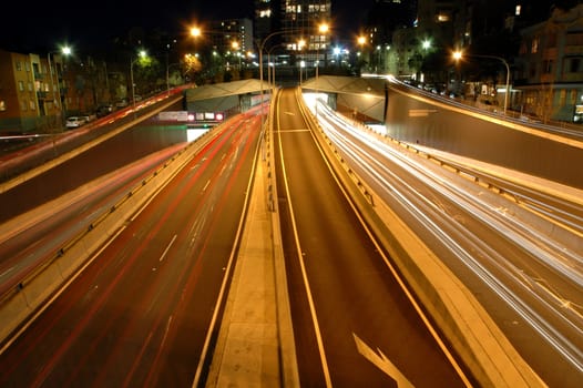 night traffic in Sydney, photo taken from a pedestrian bridge