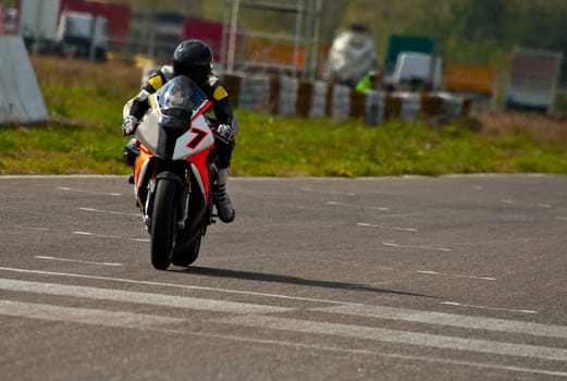 Russian national championship of encircling highway motorace