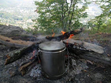 Kettle, meal, food, fire, preparation, campaign, travel, fire wood, the nature, wood