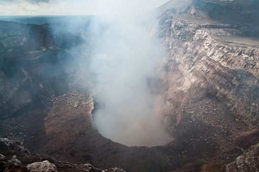 The picture of the Volcan Masaya conduit