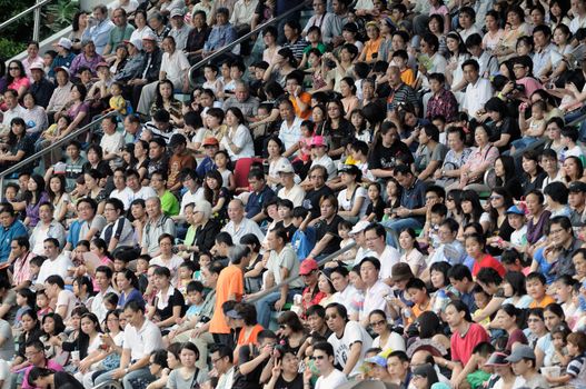 HONGKONG-May 21, 2010: Whale watching show with crowd overflowing Navarra, Spain 9 July 2008 in Hongkong, Disney Resort, Hongkong 