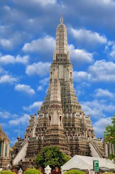Wat Arun, an ancient sun temple in Thailand