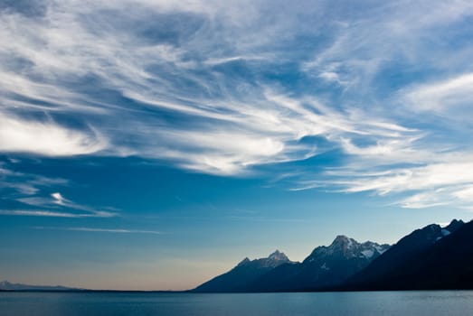 Dawn breaks over Teton Park, USA