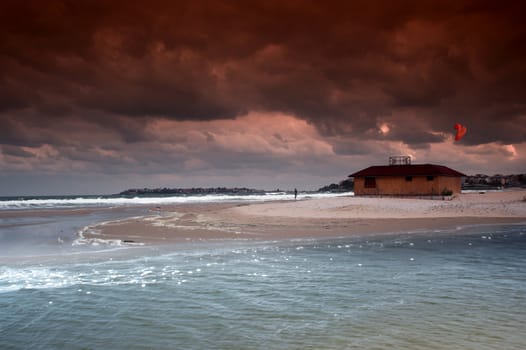 Cloudy ,beach,house,see,planer