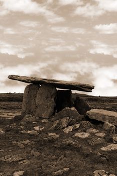 poulnabrone dolmen historic portal tomb in the burren in county clare