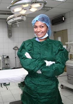 picture of a confident operating room nurse