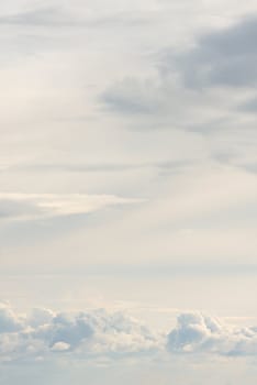 Clouds in the partly overcast sky