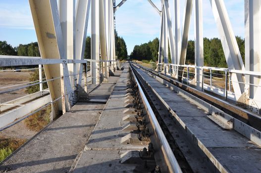 Rail length across the river Railroad railway bridge