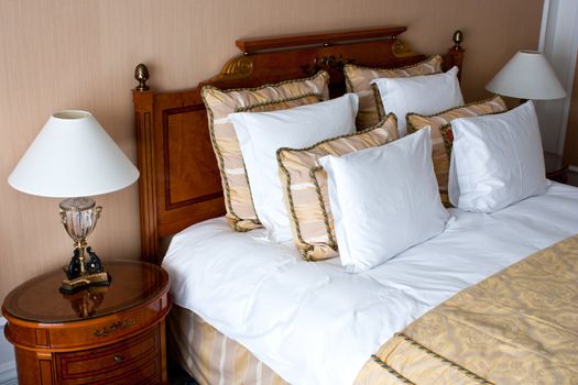 New York: interior of a five stars hotel - bedroom