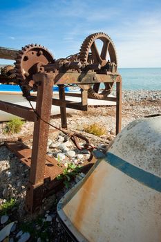 Traditional towing machinery for fishing boats