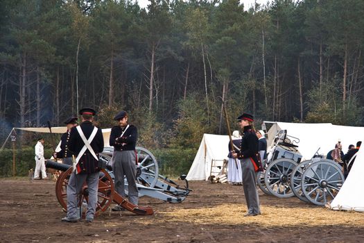 AUSTERLITZ, THE NETHERLANDS, OCTOBER 12, 2008 � History enthusiasts take part in the replay of the inspection of the troops by Louis Napol�on , king of Holland from 1806-1810. Prepare for battle