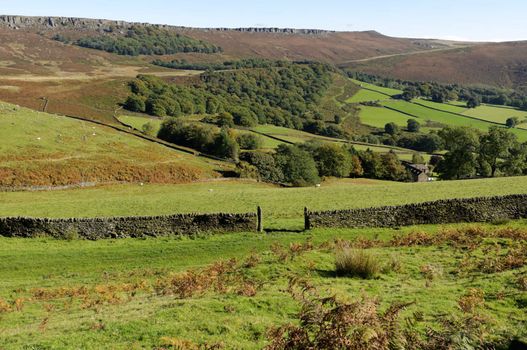 Stanage Edge in Peak District National Park Derbyshire England