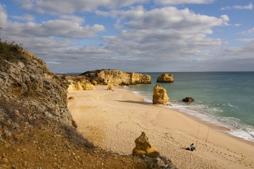 Wide view of the S.Rafael beach near Albufeira, on the Algarve.