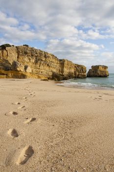 Wide view of the S.Rafael beach near Albufeira, on the Algarve.