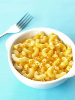 bowl of macaroni and cheese