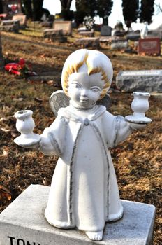 Gravesite - Angel - blonde with candle holders