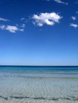 A glimpse of the heavenly sea of ​​Mondello, a seaside village of Palermo.
