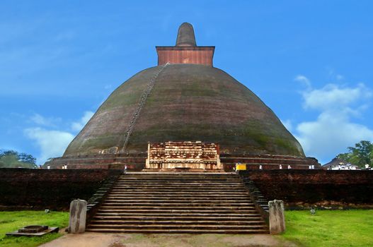 ancient srilankan temple