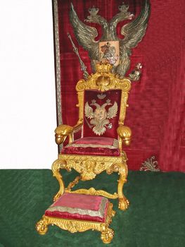 Throne of Russian imperiorswith twoheaded eagle above