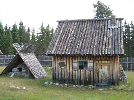 old wooden house in quebec