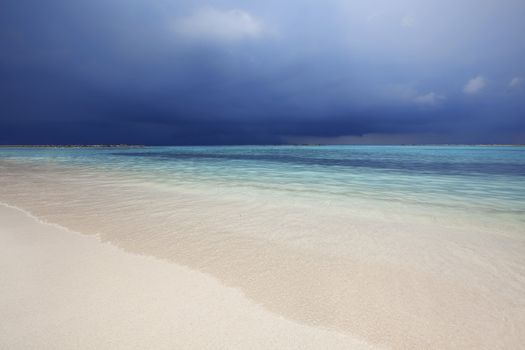 Stormy weathers coming in on the caribbean island, Aruba