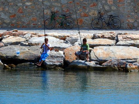 Two little fishermans - Alania, Tourkey