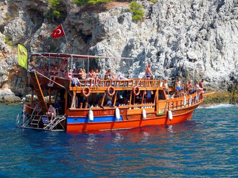 Boat in Alania bay - Tourkey