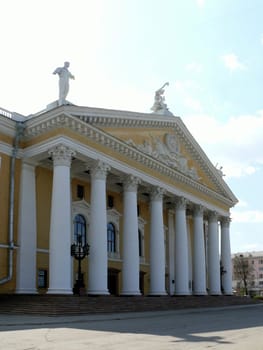 Theatre of opera and ballet - Chelyabinks