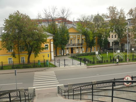 Old house in Ovchinnikovskaya embankment - Moscow