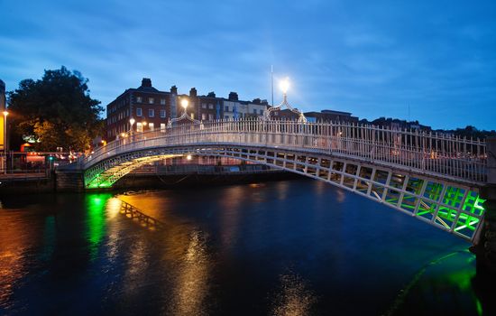 Half-penny bridge in Dublin in twilight