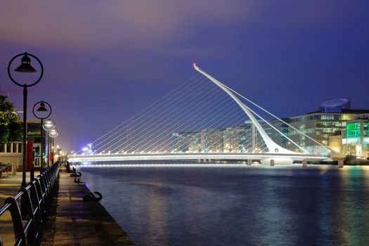 Samuel Beckett Briddge in Dublin at night