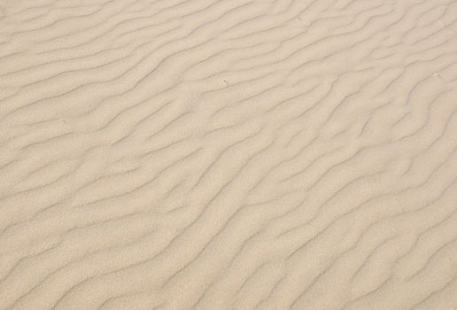 Light sand texture with diagonal pattern