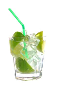 green glass of lemonade with lime or lemon