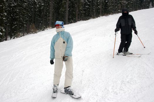 Young skiers on the track