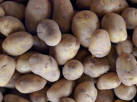 close up of a heap of potatoes